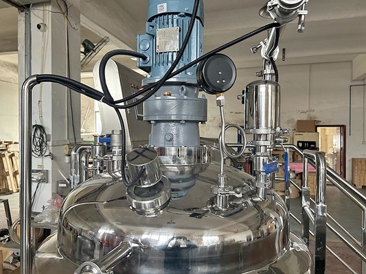 300L Vakum Emülgatör Karıştırıcı Akış Ölçerli Özel Karıştırma ve Isıtma Tankı