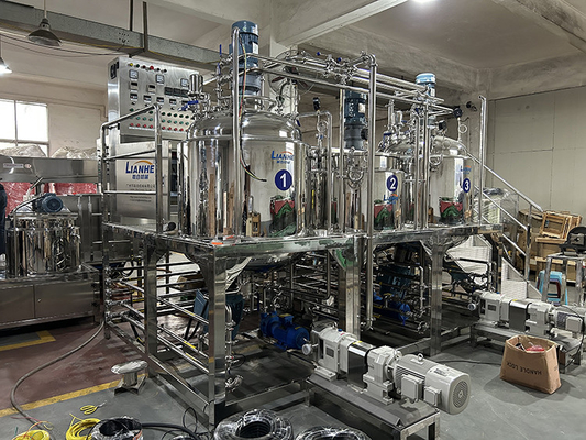 PLC 1000L Kozmetik Üretim Makinesi Emülsifiye Homojenizatör Yapıştır Merhem Karıştırıcı