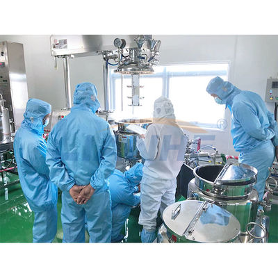 Buzlu Su Soğutma için 50L Vakum Yüksek Kesme Emülgatör Karıştırıcı PLC Kontrolü